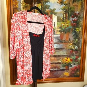 🥰3☆$25  2 tops  Maurice's coral cardigan